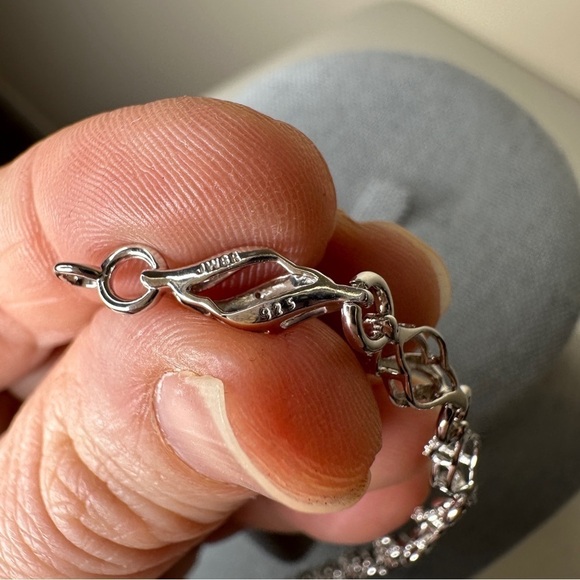 Rogers & Hollands Diamond Accent Sterling Silver Bracelet in Box 7.5” - Picture 5 of 10